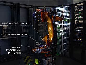 A.D.A.M., das roboterbasierte Digitalisierungssystem, hat einen starken Auftritt am Anfang des Imagefilms.